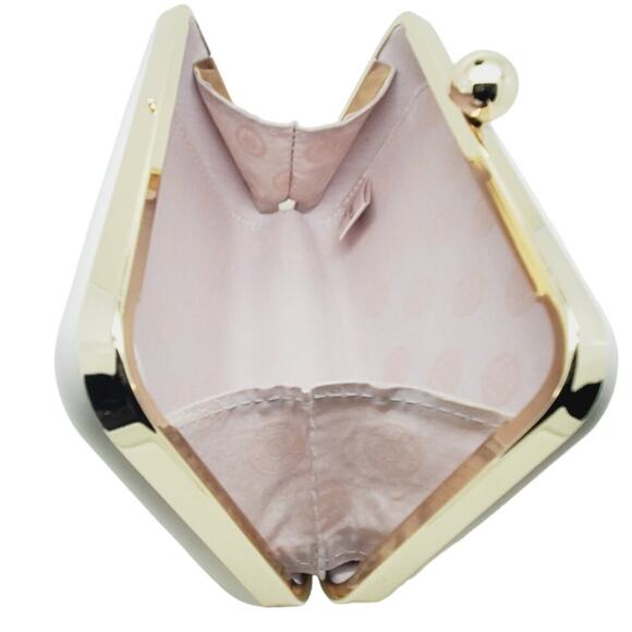 Azzaro Wanted Girl Pink Blush Hard Shell Clutch Gold Snap Closure - Picture 3 of 3